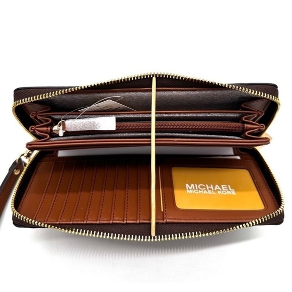 Michael Kors Large Continental Wallet Wristlet Leather Brown - Picture 5 of 8